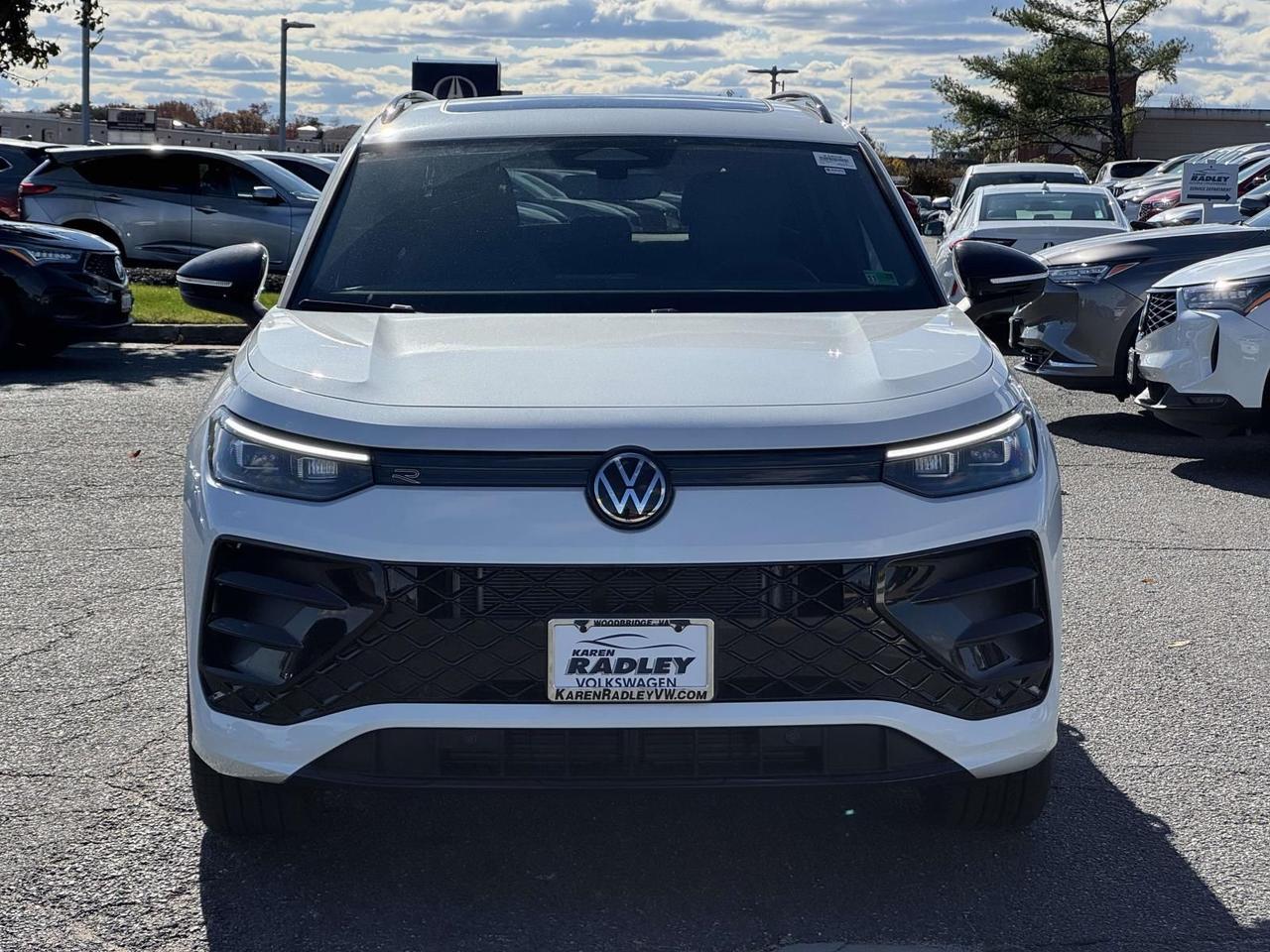 2026 Volkswagen Tiguan 2.0T SE R-Line Black Woodbridge VA