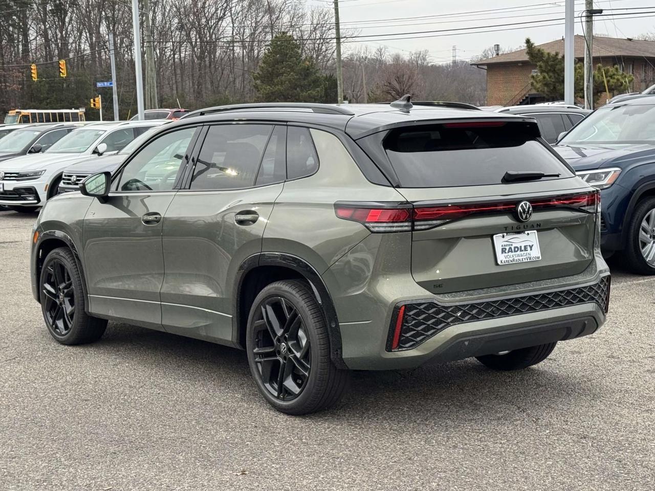 2026 Volkswagen Tiguan 2.0T SE R-Line Black Woodbridge VA