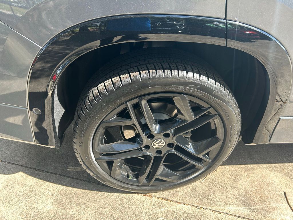 2026 Volkswagen Tiguan 2.0T SE R-Line Black Tampa FL