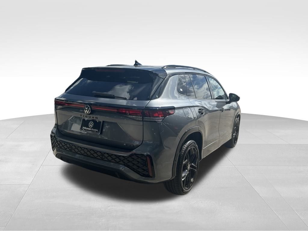 2026 Volkswagen Tiguan 2.0T SE R-Line Black Tampa FL