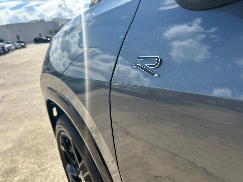 2026 Volkswagen Tiguan 2.0T SE R-Line Black Tampa FL