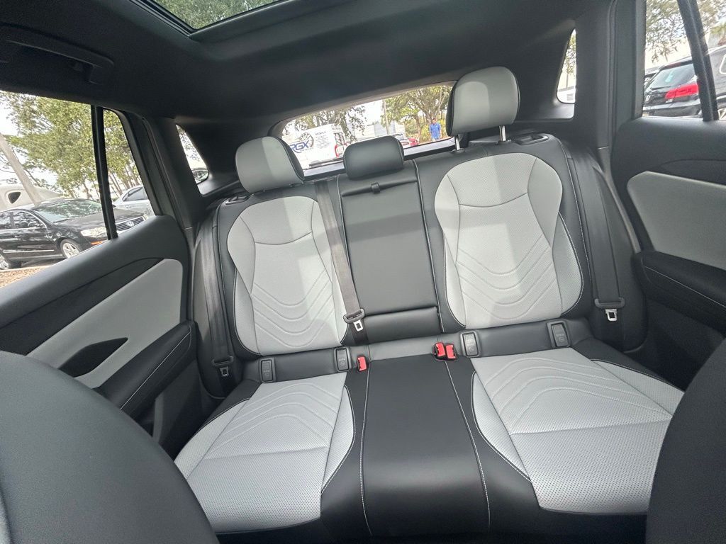 2026 Volkswagen Tiguan 2.0T SE R-Line Black Tampa FL