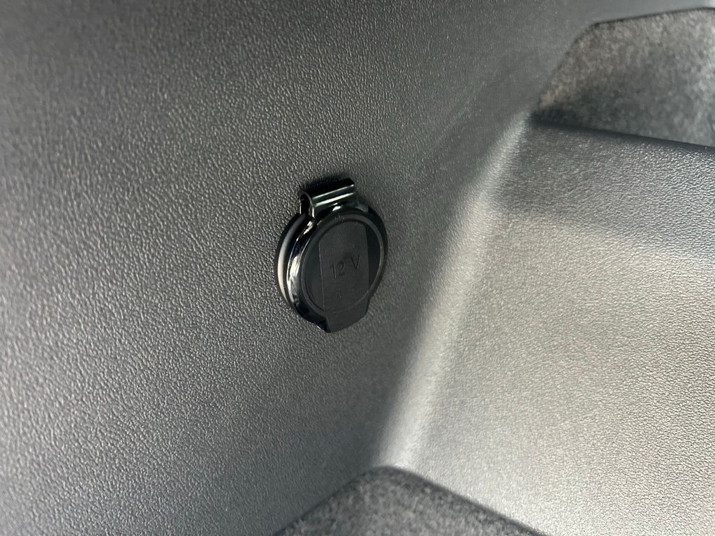 2026 Volkswagen Tiguan 2.0T SE R-Line Black Tampa FL