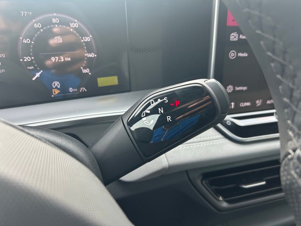 2026 Volkswagen Tiguan 2.0T SE R-Line Black Tampa FL