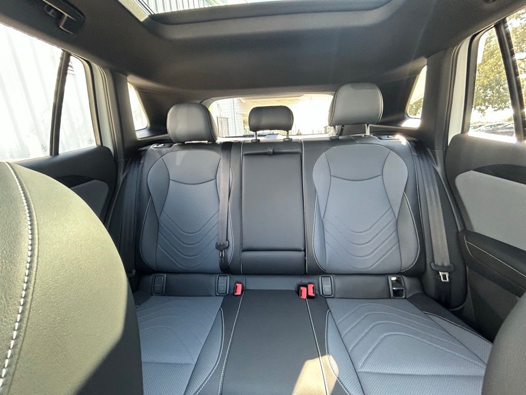 2026 Volkswagen Tiguan 2.0T SE R-Line Black Tampa FL