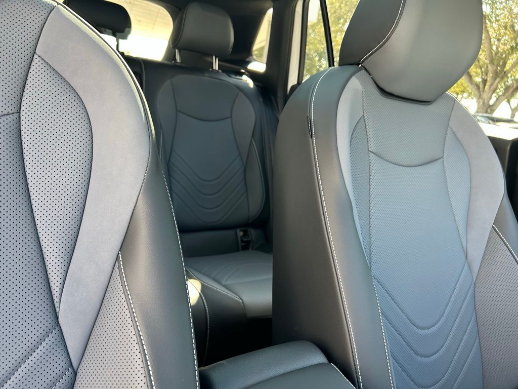 2026 Volkswagen Tiguan 2.0T SE R-Line Black Tampa FL