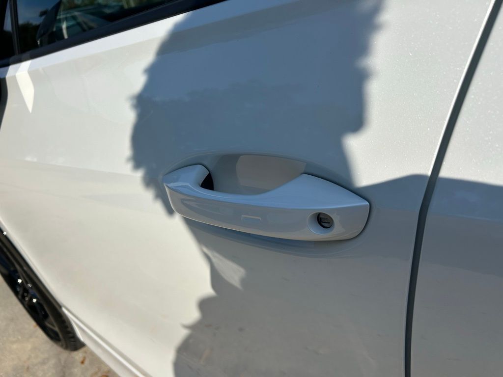 2026 Volkswagen Tiguan 2.0T SE R-Line Black Tampa FL