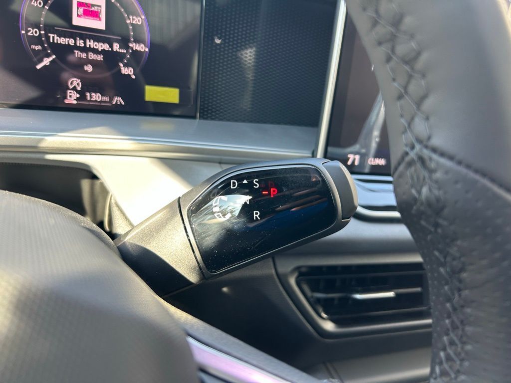 2026 Volkswagen Tiguan 2.0T SE R-Line Black Tampa FL