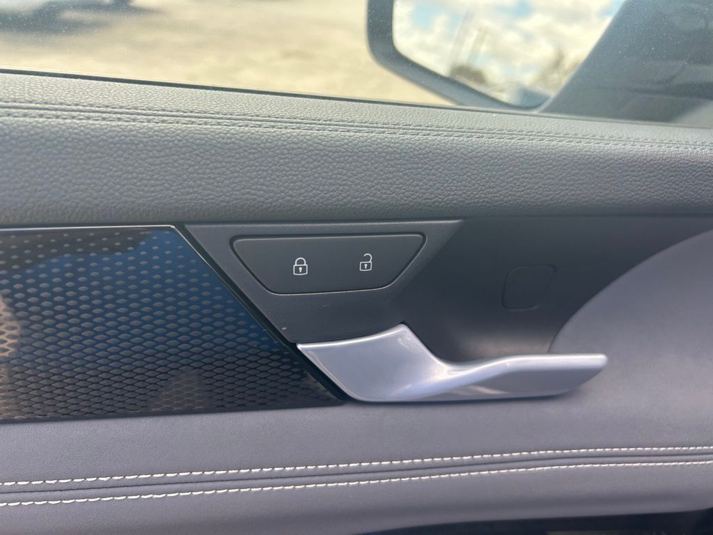 2026 Volkswagen Tiguan 2.0T SE R-Line Black Tampa FL