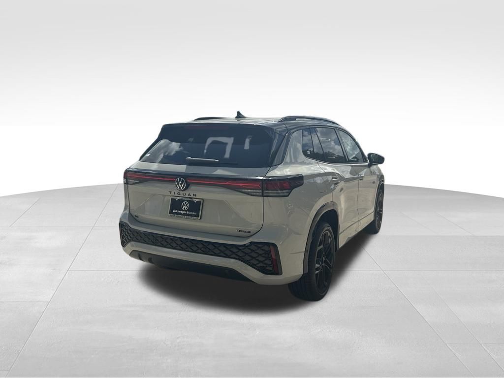 2026 Volkswagen Tiguan 2.0T SE R-Line Black Tampa FL