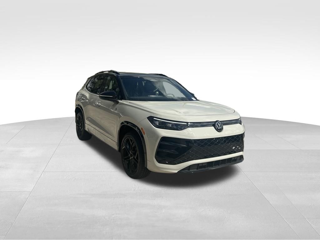 2026 Volkswagen Tiguan 2.0T SE R-Line Black Tampa FL