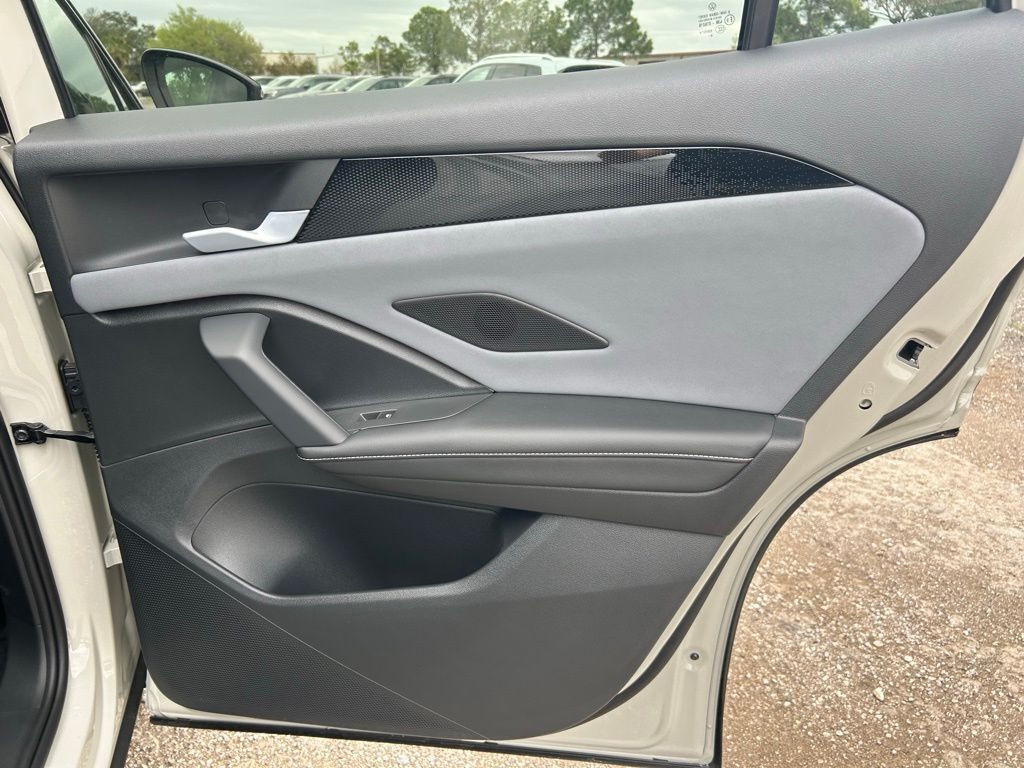 2026 Volkswagen Tiguan 2.0T SE R-Line Black Tampa FL