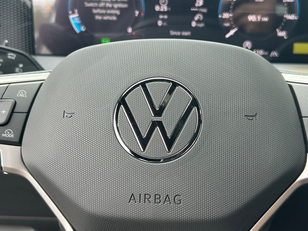 2026 Volkswagen Tiguan 2.0T SE R-Line Black Tampa FL