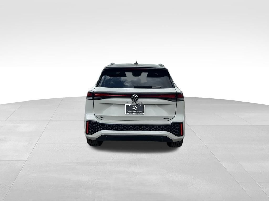 2026 Volkswagen Tiguan 2.0T SE R-Line Black Tampa FL