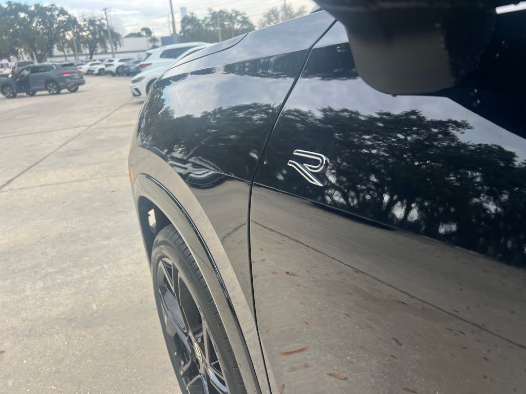 2026 Volkswagen Tiguan 2.0T SE R-Line Black Tampa FL