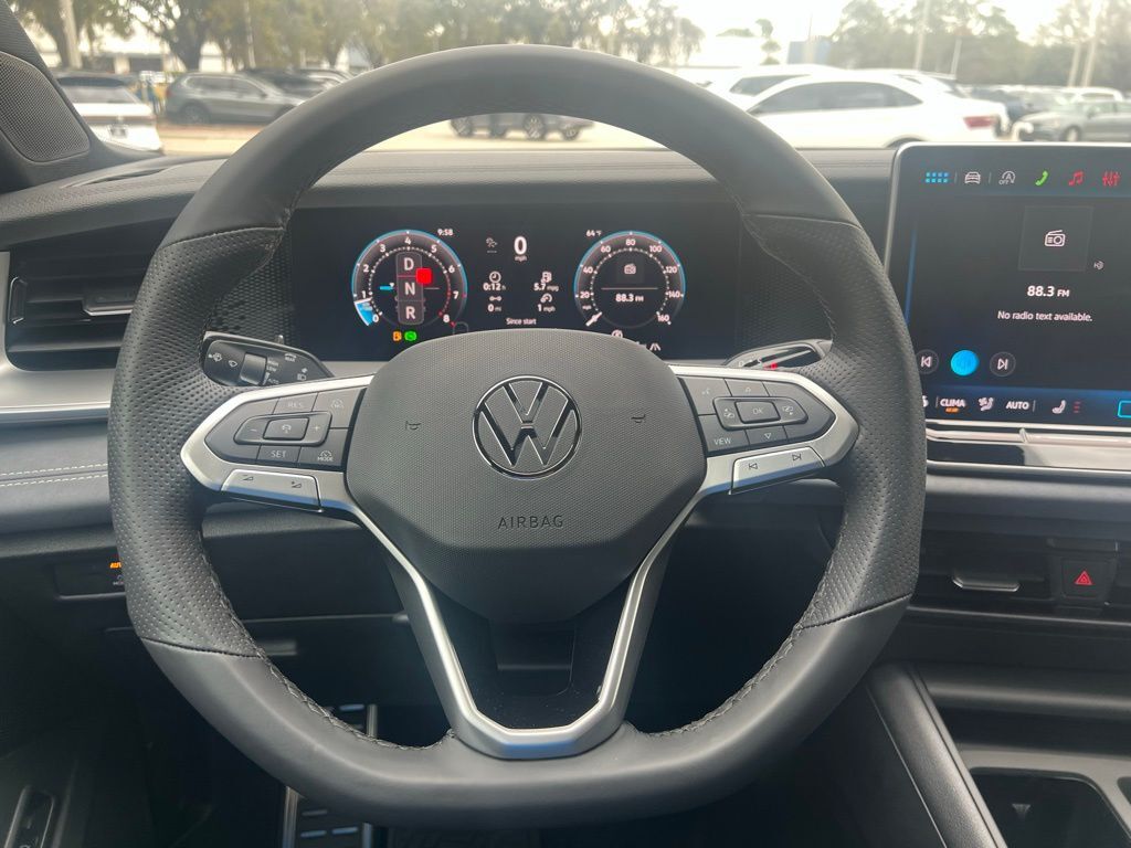 2026 Volkswagen Tiguan 2.0T SE R-Line Black Tampa FL