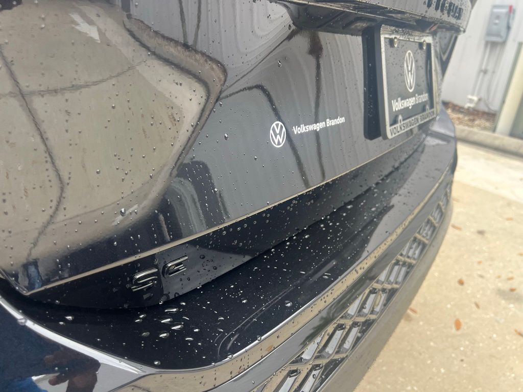 2026 Volkswagen Tiguan 2.0T SE R-Line Black Tampa FL