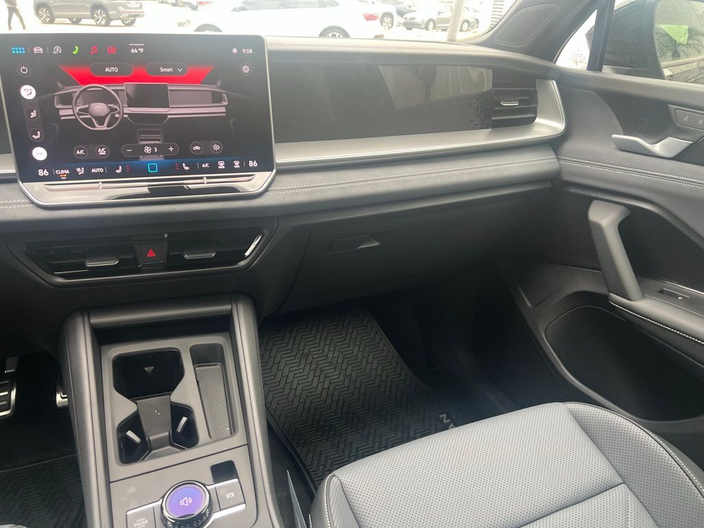 2026 Volkswagen Tiguan 2.0T SE R-Line Black Tampa FL