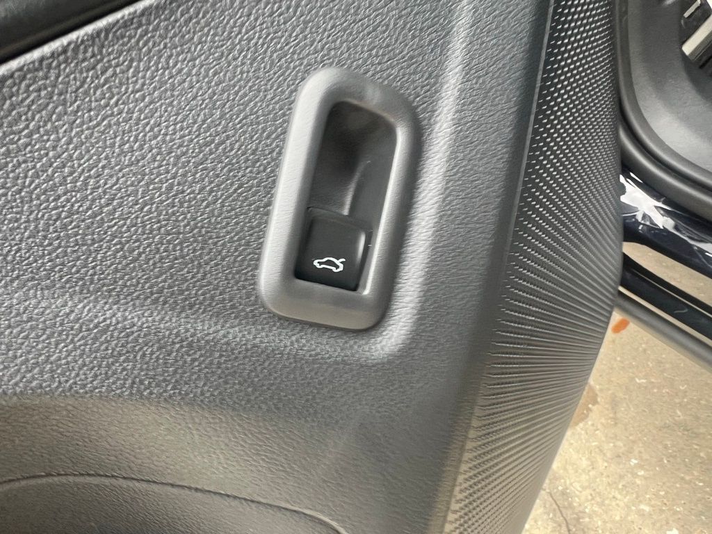 2026 Volkswagen Tiguan 2.0T SE R-Line Black Tampa FL