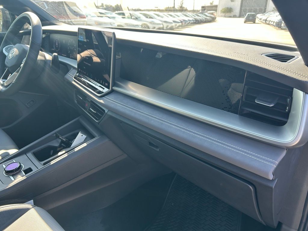 2026 Volkswagen Tiguan 2.0T SE R-Line Black Tampa FL