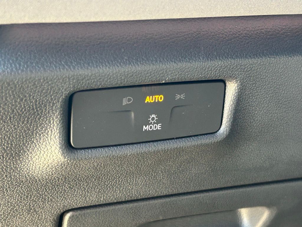 2026 Volkswagen Tiguan 2.0T SE R-Line Black Tampa FL