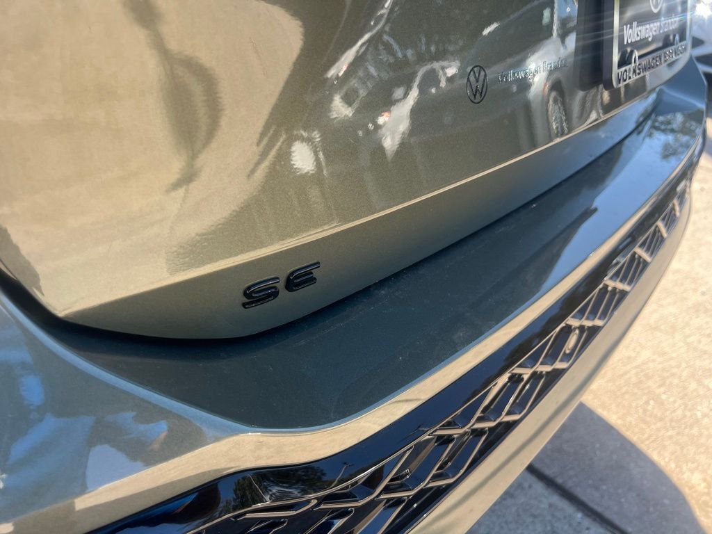 2026 Volkswagen Tiguan 2.0T SE R-Line Black Tampa FL