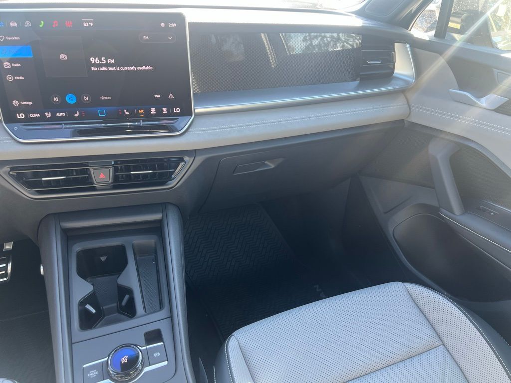 2026 Volkswagen Tiguan 2.0T SE R-Line Black Tampa FL