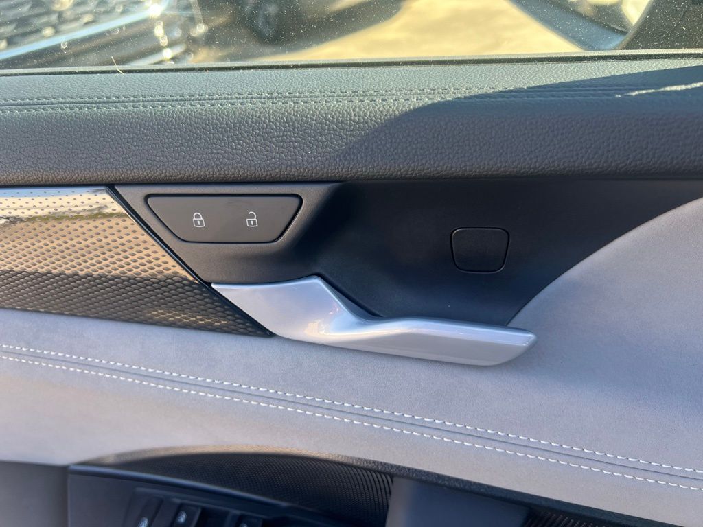 2026 Volkswagen Tiguan 2.0T SE R-Line Black Tampa FL