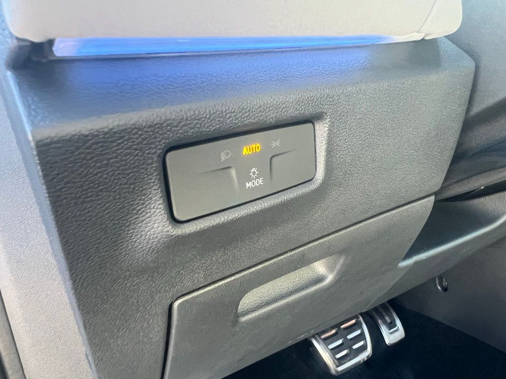 2026 Volkswagen Tiguan 2.0T SE R-Line Black Tampa FL