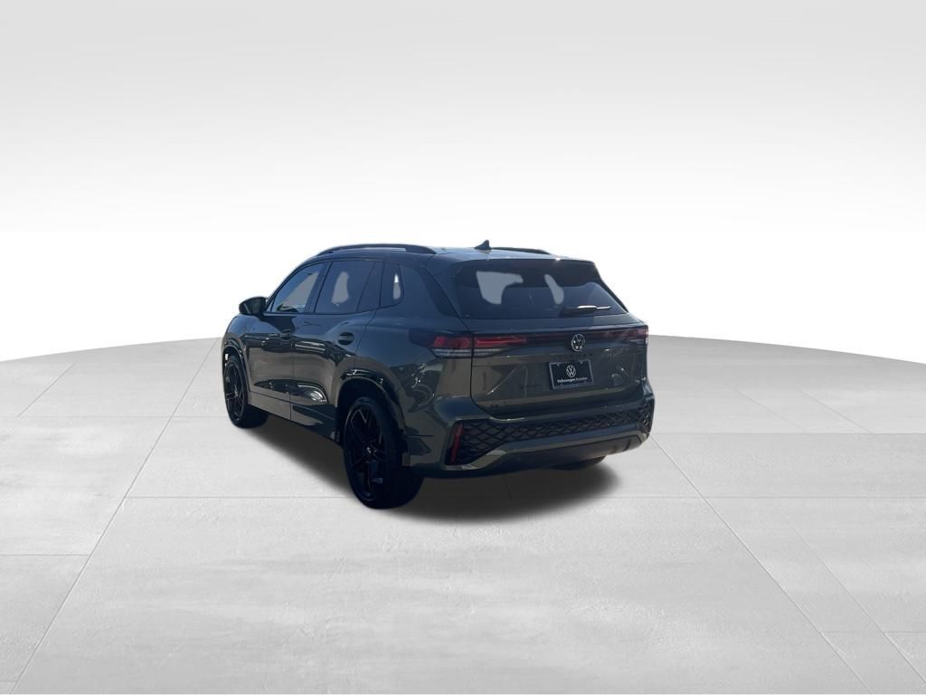 2026 Volkswagen Tiguan 2.0T SE R-Line Black Tampa FL