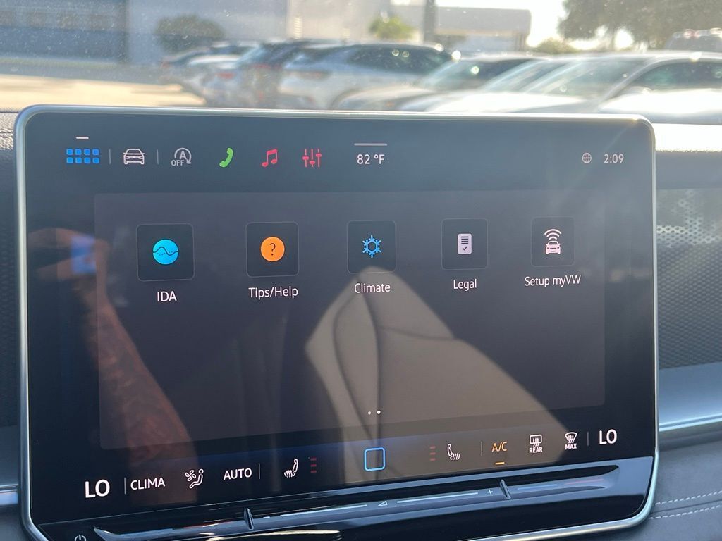 2026 Volkswagen Tiguan 2.0T SE R-Line Black Tampa FL