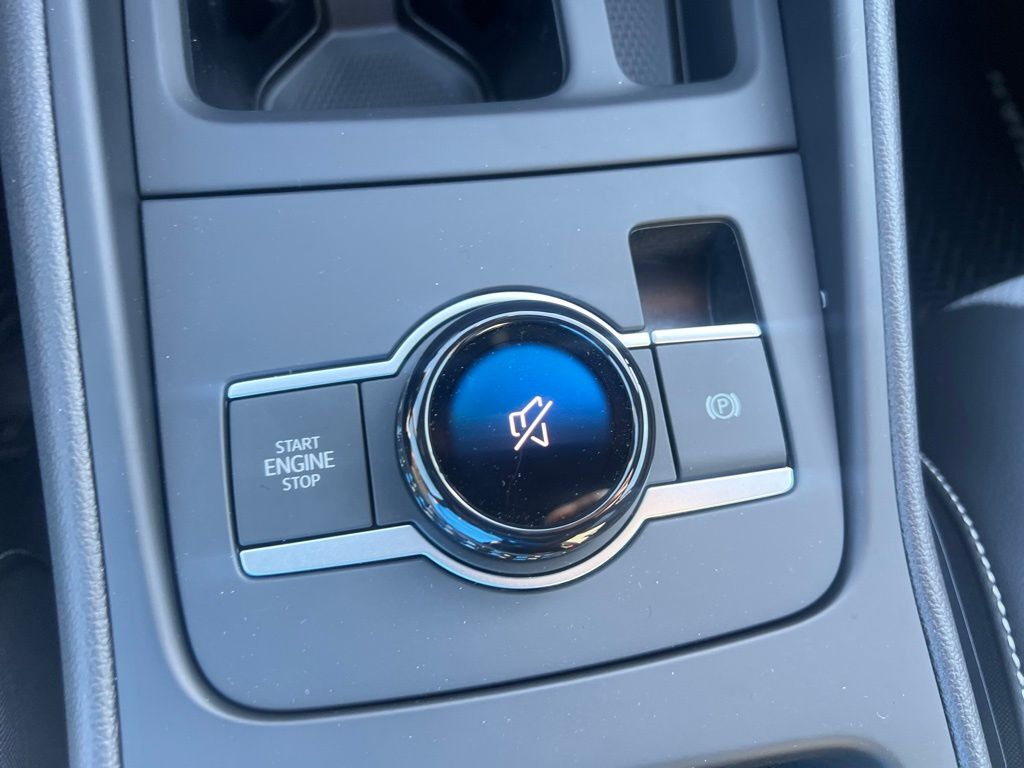 2026 Volkswagen Tiguan 2.0T SE R-Line Black Tampa FL