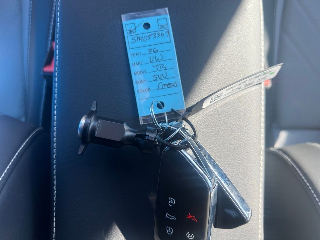 2026 Volkswagen Tiguan 2.0T SE R-Line Black Tampa FL