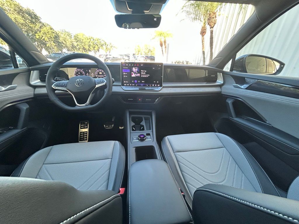 2026 Volkswagen Tiguan 2.0T SE R-Line Black Tampa FL