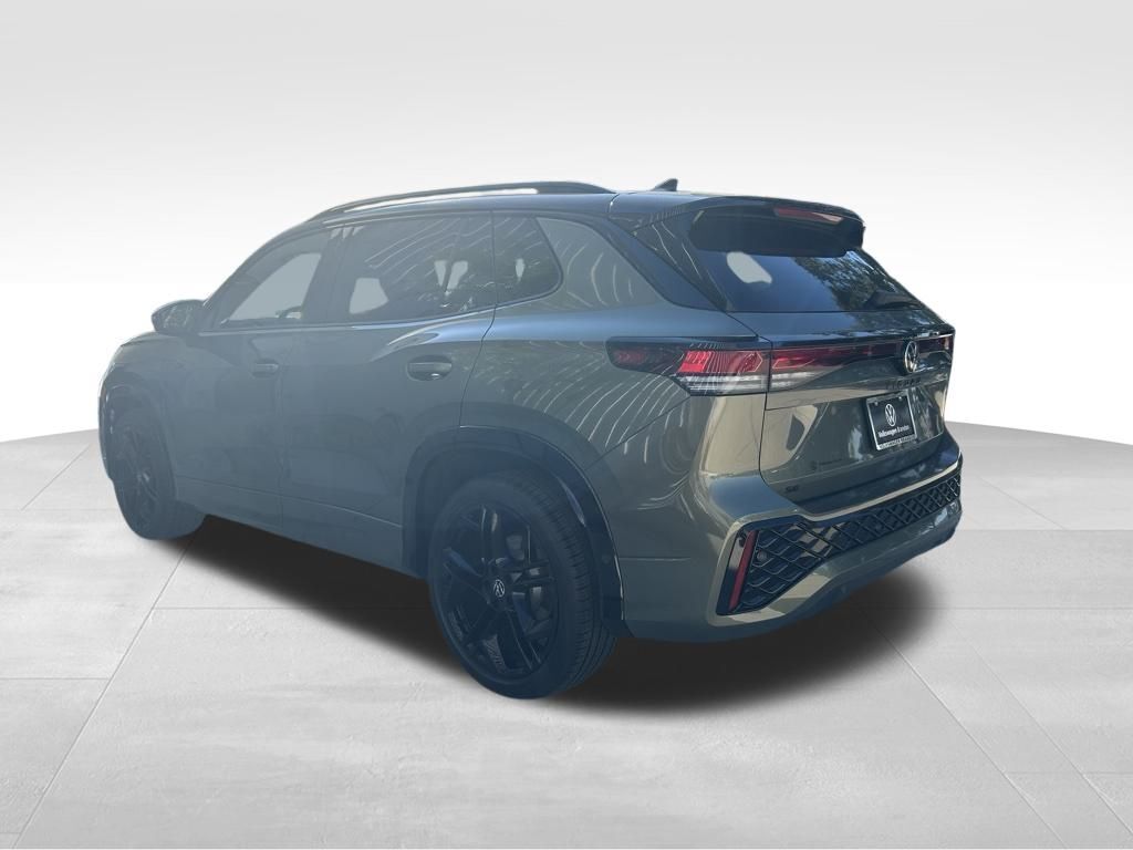 2026 Volkswagen Tiguan 2.0T SE R-Line Black Tampa FL