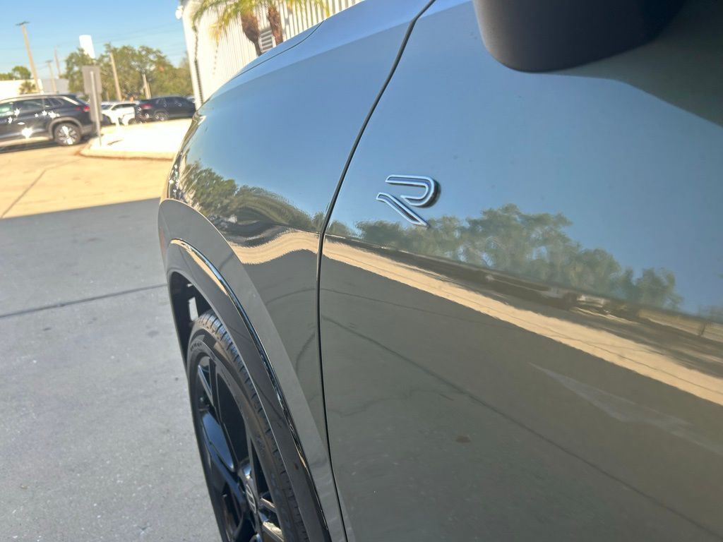2026 Volkswagen Tiguan 2.0T SE R-Line Black Tampa FL