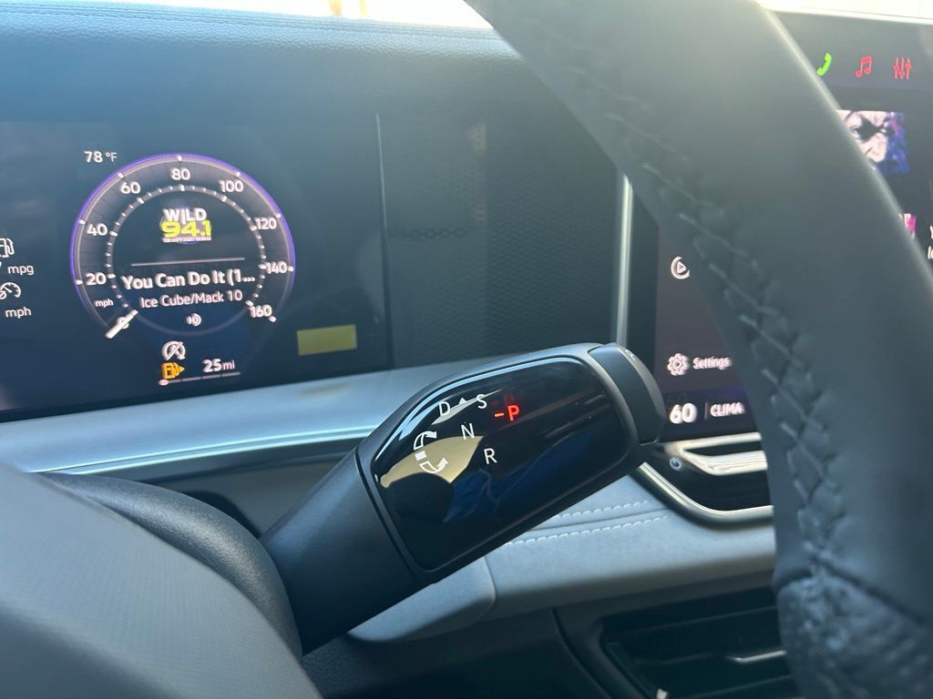 2026 Volkswagen Tiguan 2.0T SE R-Line Black Tampa FL