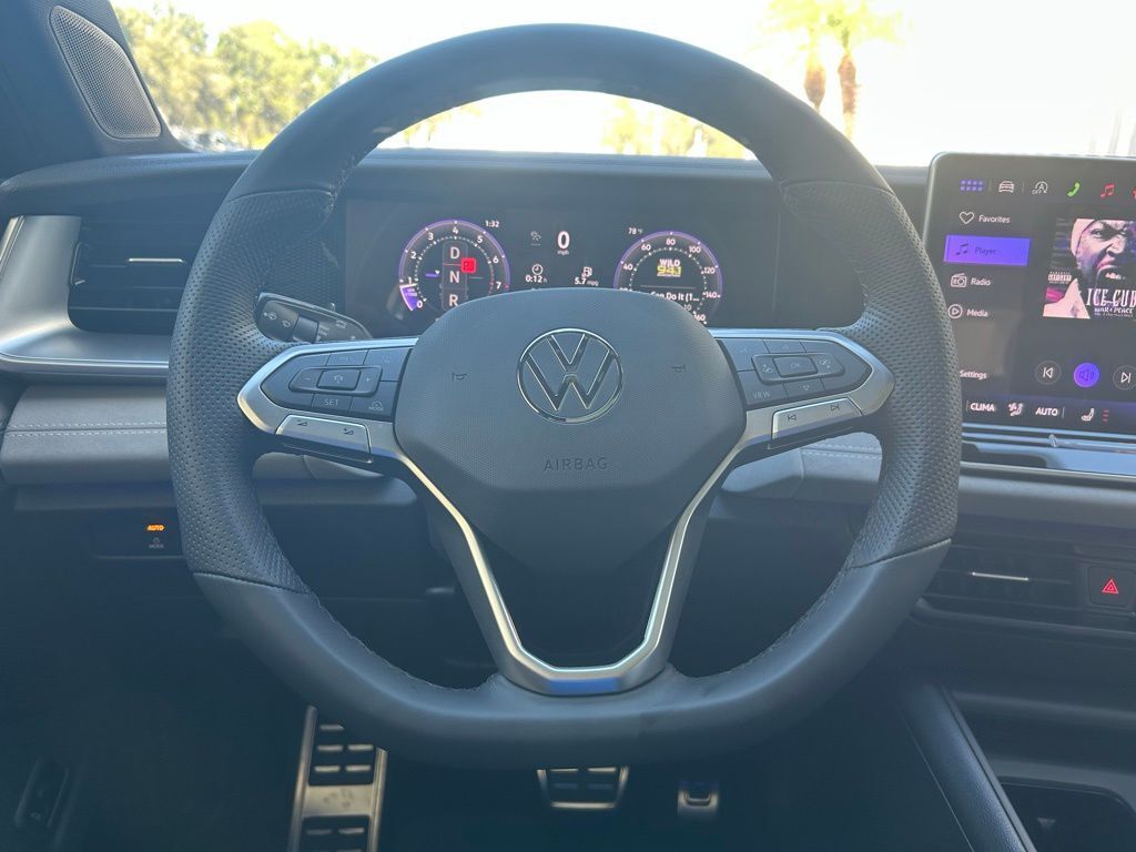 2026 Volkswagen Tiguan 2.0T SE R-Line Black Tampa FL