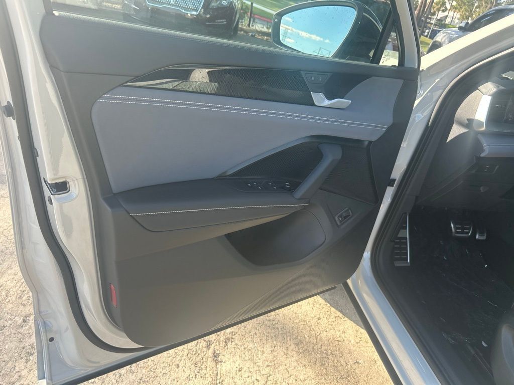 2026 Volkswagen Tiguan 2.0T SE R-Line Black Tampa FL