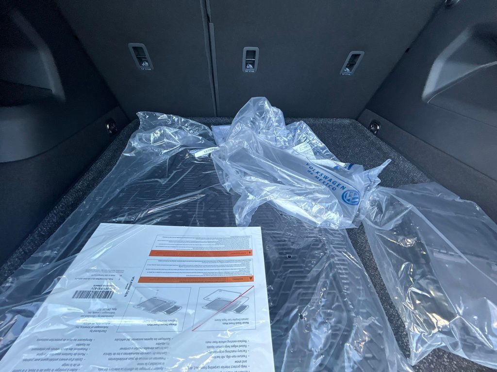 2026 Volkswagen Tiguan 2.0T SE R-Line Black Tampa FL