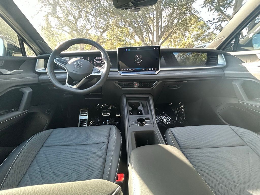 2026 Volkswagen Tiguan 2.0T SE R-Line Black Tampa FL