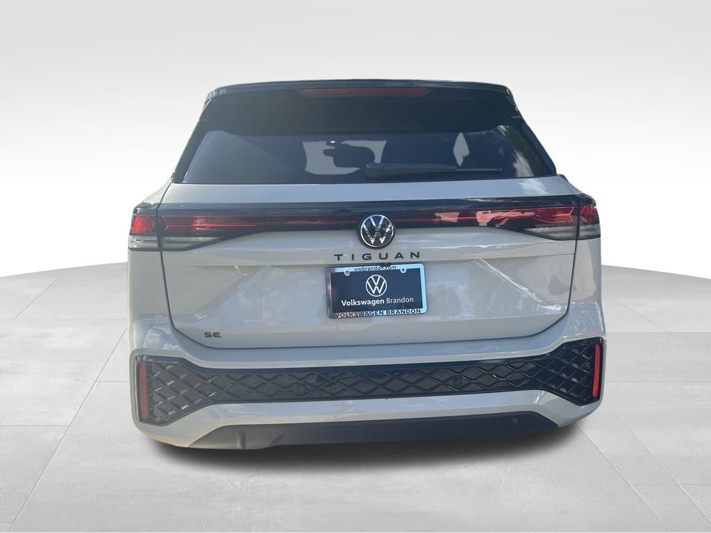 2026 Volkswagen Tiguan 2.0T SE R-Line Black Tampa FL