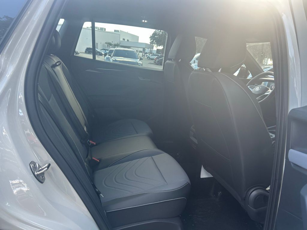 2026 Volkswagen Tiguan 2.0T SE R-Line Black Tampa FL