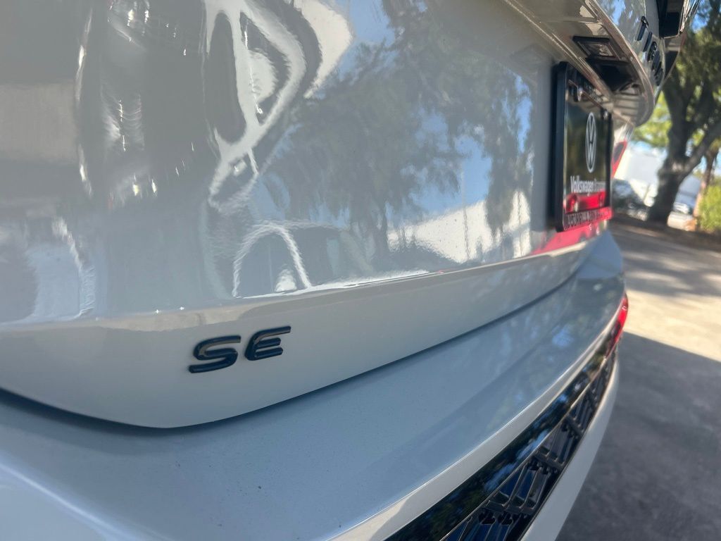 2026 Volkswagen Tiguan 2.0T SE R-Line Black Tampa FL