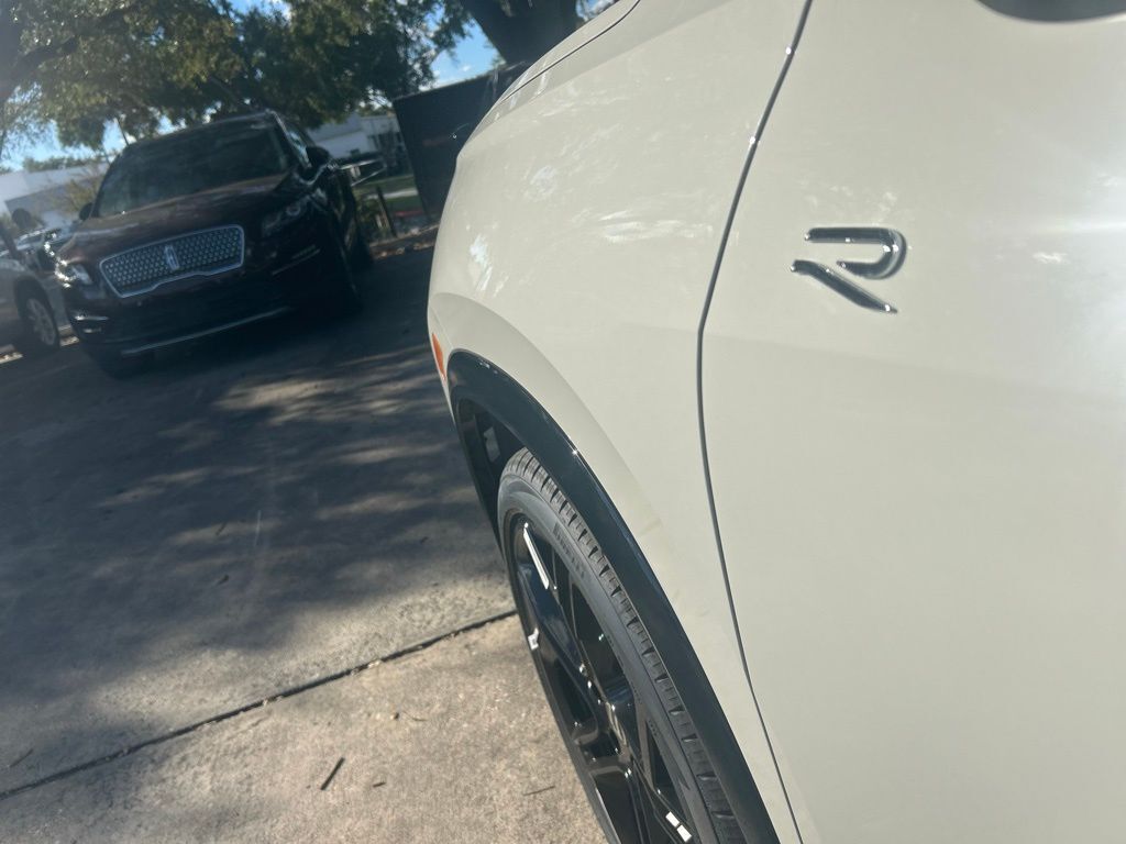 2026 Volkswagen Tiguan 2.0T SE R-Line Black Tampa FL