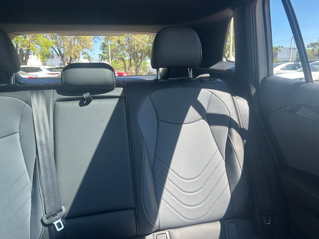 2026 Volkswagen Tiguan 2.0T SE R-Line Black Tampa FL