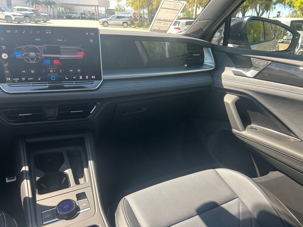 2026 Volkswagen Tiguan 2.0T SE R-Line Black Tampa FL