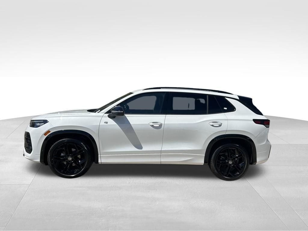 2026 Volkswagen Tiguan 2.0T SE R-Line Black Tampa FL