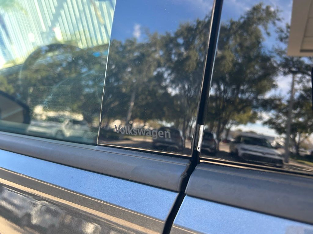 2026 Volkswagen Tiguan 2.0T SE R-Line Black Tampa FL