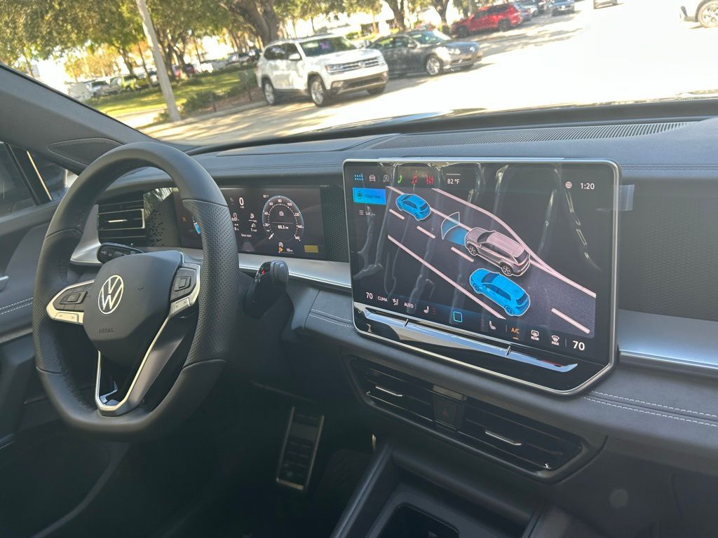 2026 Volkswagen Tiguan 2.0T SE R-Line Black Tampa FL